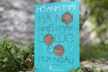 "Hà Nội nhiều mây có lúc có mưa ngâu" - Những ngày kháng chiến "kỳ ảo"
