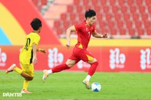 Đình Bắc được vinh danh, hé lộ bí quyết đánh bại U22 Malaysia