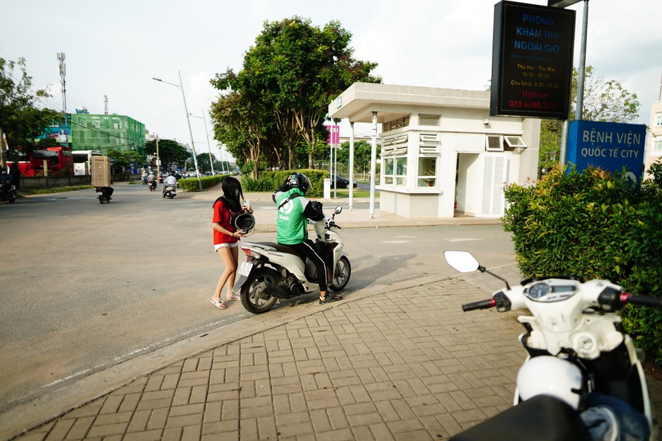 TPHCM: Cảnh vắng lặng ở Bệnh viện quốc tế City - 14 TPHCM: Cảnh vắng lặng ở Bệnh viện quốc tế City - 14