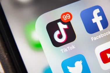 Vượt Facebook, TikTok trở thành ứng dụng được tải nhiều nhất năm 2020