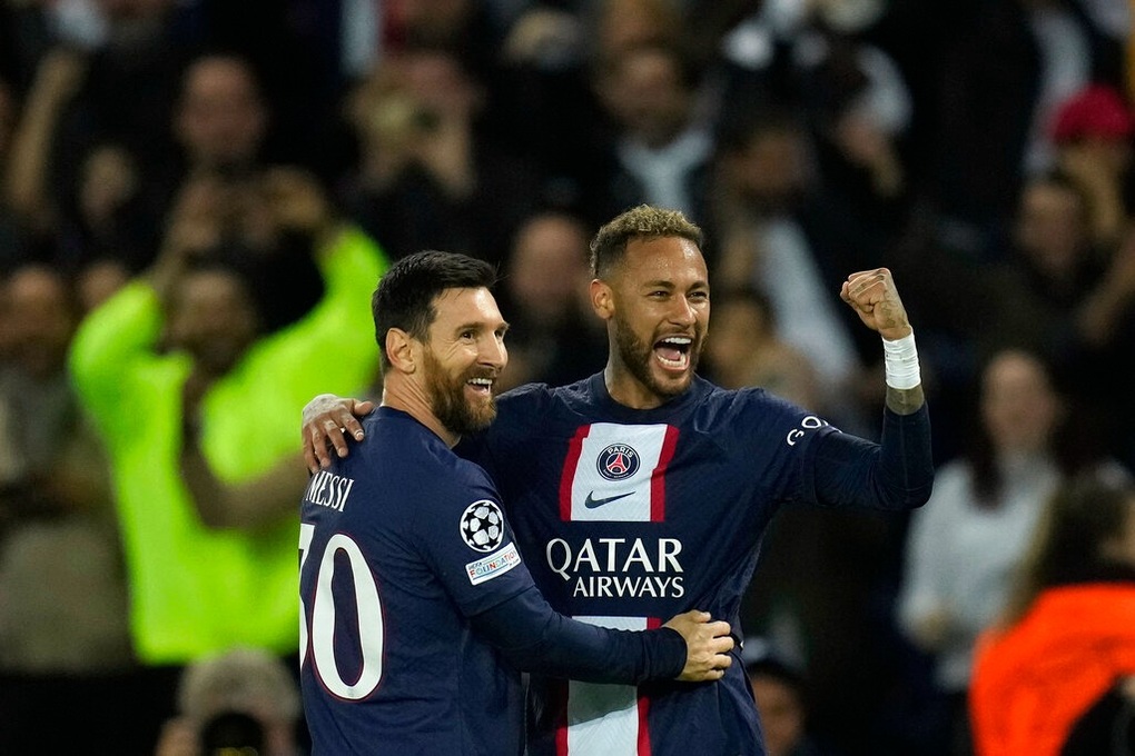Messi tỏa sáng, PSG thắng 7-2 và giành vé đi tiếp ở Champions League - 3 Messi tỏa sáng, PSG thắng 7-2 và giành vé đi tiếp ở Champions League - 3