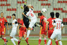 Tuyển nữ Việt Nam thắng đậm Kyrgyzstan 12-0