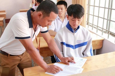 Tỷ lệ 1 "chọi" gần 8 vào lớp 10 chuyên tiếng Anh