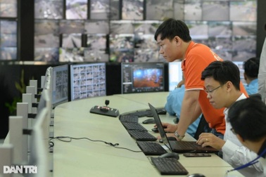 Thu nhập của người lao động phân hóa mạnh, chênh nhau cả trăm lần