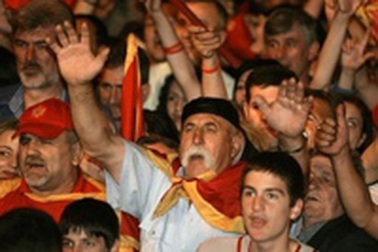 Montenegro hoãn công bố kết quả bỏ phiếu về độc lập 