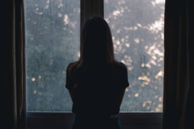 Vượt qua cú sốc bị chồng phản bội nhờ mẹ chồng