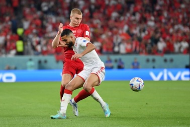 Đan Mạch chia điểm, chia hy vọng cùng Tunisia