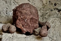 Phát hiện nhiều bộ xương nghi của người trong hang đá ở Nghệ An