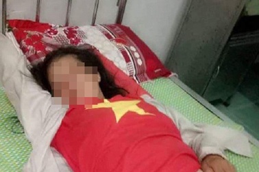 Người phụ nữ tâm thần bị vây đánh vì nghi bắt cóc trẻ em