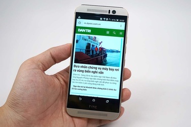 Mới bán ra thị trường, One M9 bất ngờ giảm giá