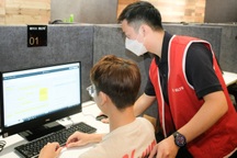 Giáo viên dạy IELTS nói thẳng: Thi IELTS chỉ cần học theo mẫu