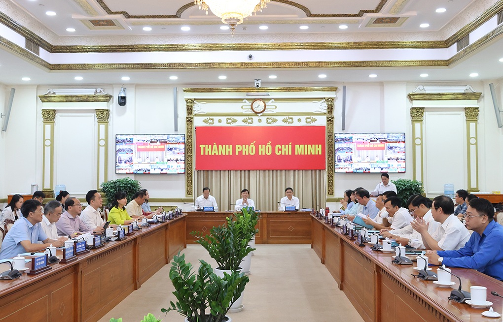 Ít nhất 35% nữ, 10% người ngoài Đảng ứng cử đại biểu HĐND TPHCM khóa mới - 2