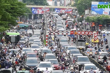 Người dân Thủ đô và nỗi thống khổ "ô nhiễm tiếng ồn"