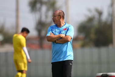 HLV Park Hang Seo đăm chiêu, tính kế chờ đấu U23 Jordan