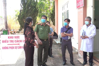 Giám đốc bị điều chuyển vì corona: Bệnh viện khẳng định không coi nhẹ dịch