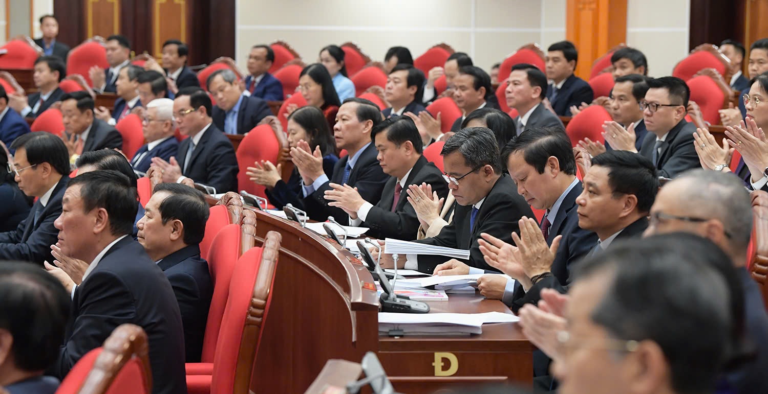 Toàn văn phát biểu khai mạc của Tổng Bí thư Tô Lâm tại Hội nghị Trung ương - 3 Toàn văn phát biểu khai mạc của Tổng Bí thư Tô Lâm tại Hội nghị Trung ương - 3