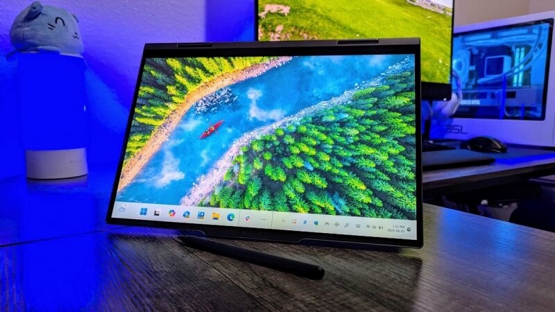 Lenovo ThinkPad X1 2-in-1 Gen 10 Aura Edition: Hiệu năng và pin tốt, nhưng giá cao và thiếu nhiều trang bị