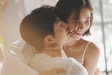 Bỏ lại cô gái xinh đẹp, tôi quay về nhà để yêu vợ thêm một lần nữa