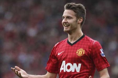 HLV Alex Ferguson “ngắm” Nick Powell thay thế Scholes