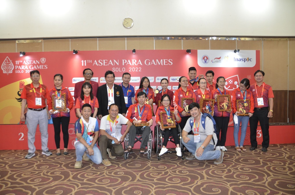 ASEAN Para Games 2022: Lê Văn Công bảo vệ HCV cử tạ - 2 ASEAN Para Games 2022: Lê Văn Công bảo vệ HCV cử tạ - 2