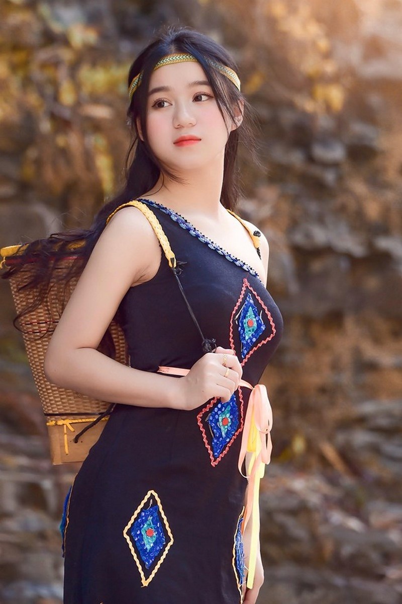 Những “thiên thần áo dài” khiến dân mạng “nguyện trao tim” (P1) - 7 Những “thiên thần áo dài” khiến dân mạng “nguyện trao tim” (P1) - 7