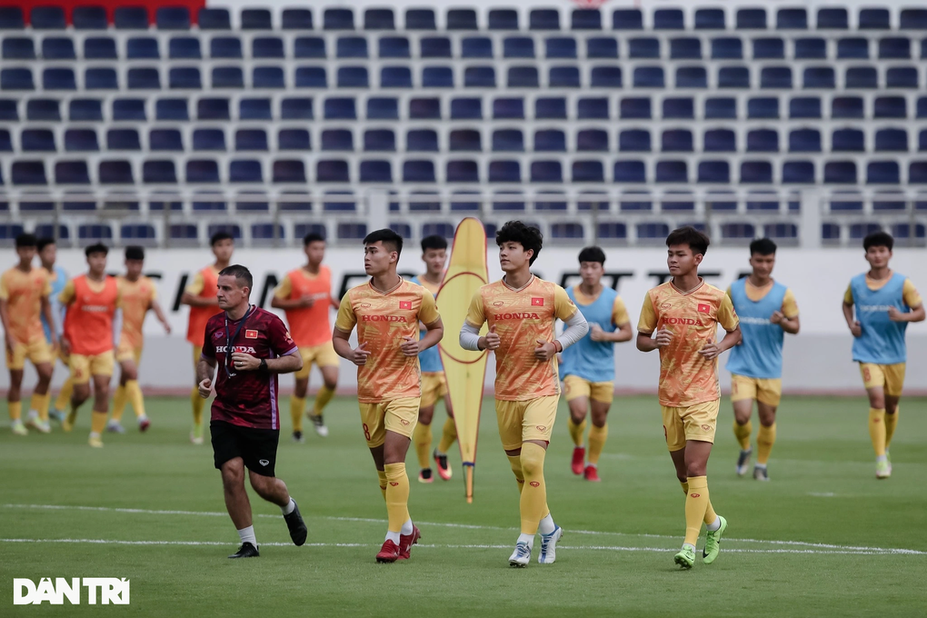 Tuyển thủ U22 Việt Nam thể hiện sự tự tin trước SEA Games 32 - 1 Tuyển thủ U22 Việt Nam thể hiện sự tự tin trước SEA Games 32 - 1