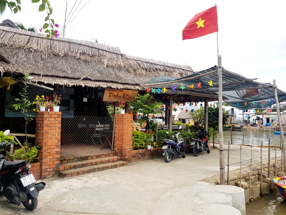 Quảng Nam tạm dừng hàng loạt hoạt động để phòng, chống dịch Covid-19 - 1