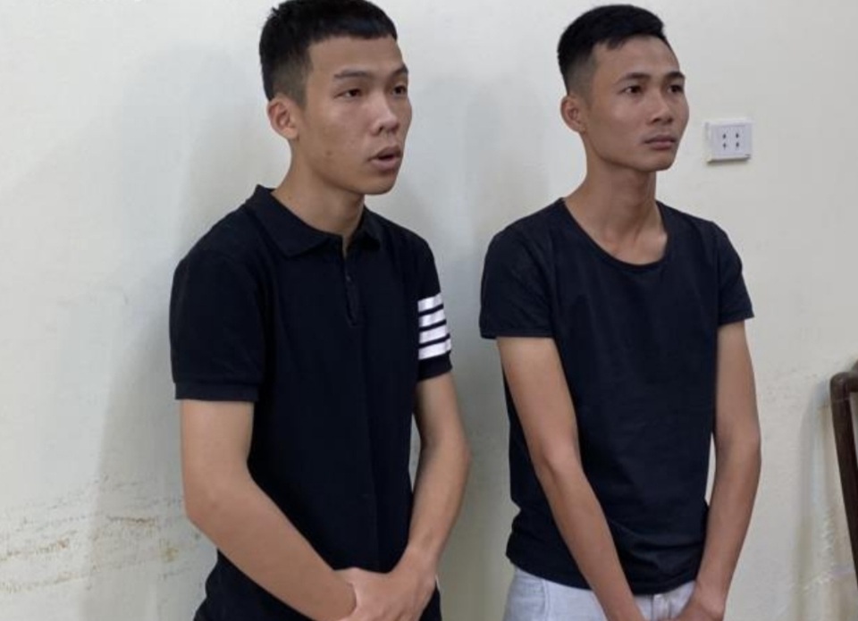 Học sinh lớp 12 cầm đầu đường dây lừa đảo hơn 10 tỷ đồng qua mạng - 1 Học sinh lớp 12 cầm đầu đường dây lừa đảo hơn 10 tỷ đồng qua mạng - 1
