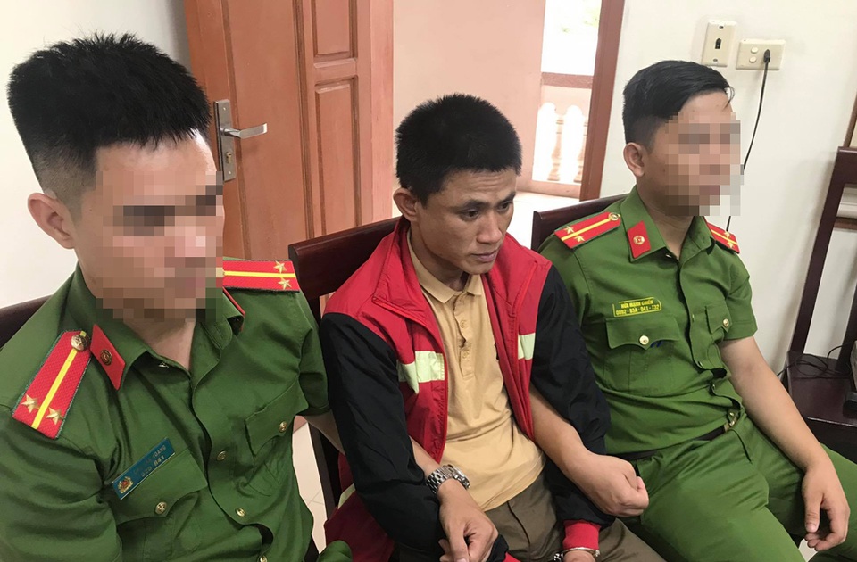 Người vận chuyển bị bắt cùng 15 kg ma túy giấu trong nhà - 2 Người vận chuyển bị bắt cùng 15 kg ma túy giấu trong nhà - 2
