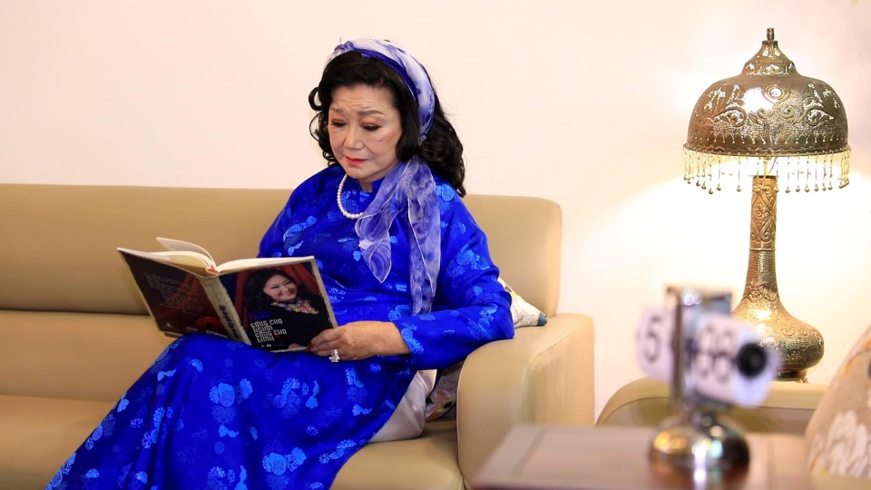 NSND Kim Cương: “Tôi từng trở nên điên dại khi con trai bị bắt cóc” - 2 NSND Kim Cương: “Tôi từng trở nên điên dại khi con trai bị bắt cóc” - 2