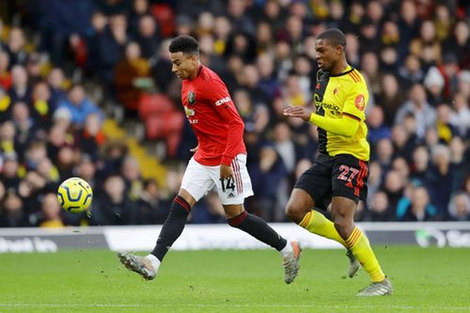 Watford 2-0 Man Utd: Hai bàn thắng trong ba phút - 11 Watford 2-0 Man Utd: Hai bàn thắng trong ba phút - 11