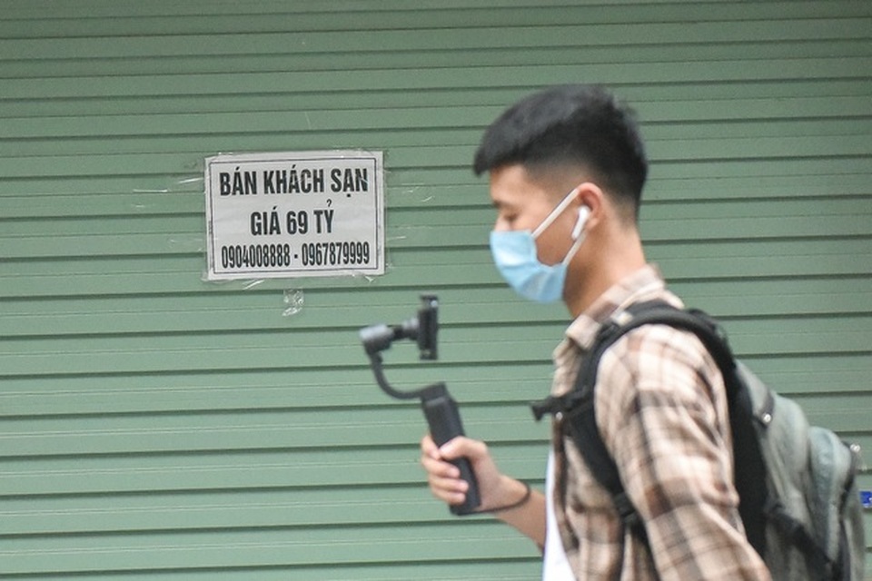 Đại dịch Covid-19 “thổi bay” 55.000 tỷ đồng doanh thu dịch vụ lưu trú - 1