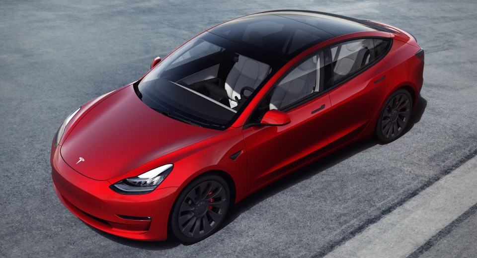 Bí ẩn xung quanh một vụ cháy xe Tesla - 1 Bí ẩn xung quanh một vụ cháy xe Tesla - 1