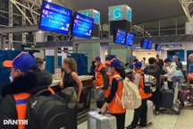 Xây nhà to rồi khóa cửa, nhiều lao động tính đi làm ở nước ngoài cả đời