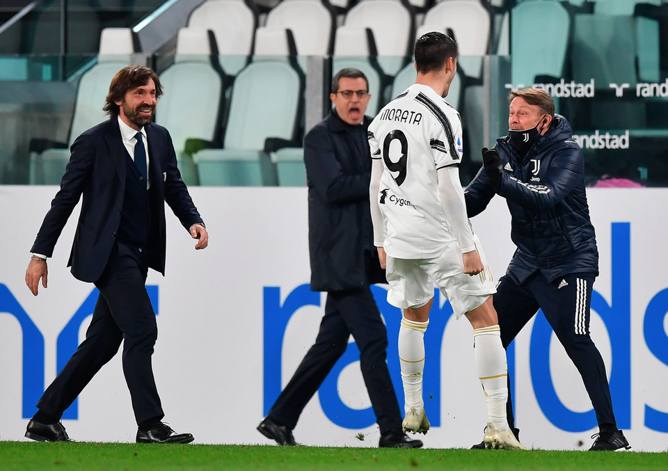 C.Ronaldo lập công, Juventus bám đuổi Inter và AC Milan - 7 C.Ronaldo lập công, Juventus bám đuổi Inter và AC Milan - 7