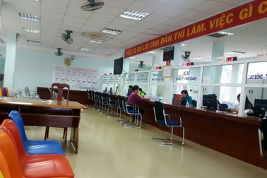 Chủ tịch huyện phải kiểm điểm vì… không xin lỗi dân