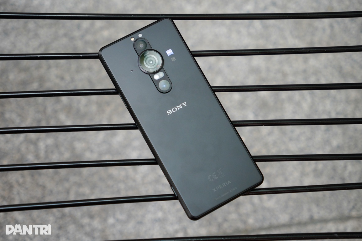 Trải nghiệm smartphone có cảm biến camera 1 inch - 1 Trải nghiệm smartphone có cảm biến camera 1 inch - 1