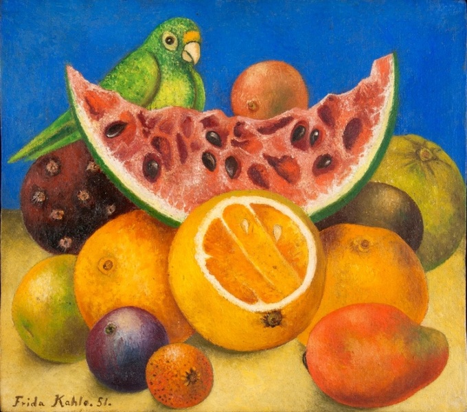 Tác phẩm Không đề – 1951 (Tĩnh vật với vẹt và hoa quả) (Untitled (Still life with parrot and fruit)) của Frida Kahlo