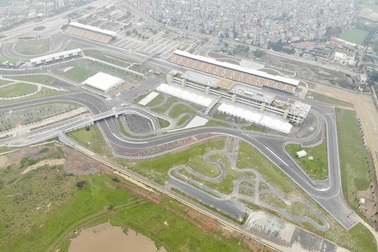 Hà Nội: Ngẩn ngơ nhìn đường đua F1 hoàn thành nhưng bị hoãn