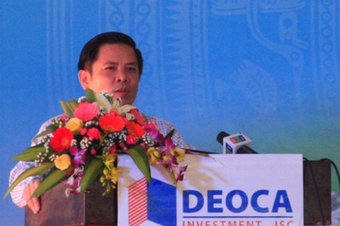 Bộ trưởng Đinh La Thăng bấm nút động thổ dự án hầm Cù Mông