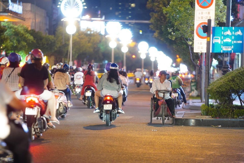 Giao thừa với những người không có tết - 11 Giao thừa với những người không có tết - 11
