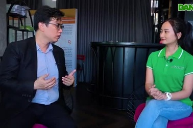 Vợ "tịch thu" tiền của chồng có thể bị xem là bạo hành gia đình.