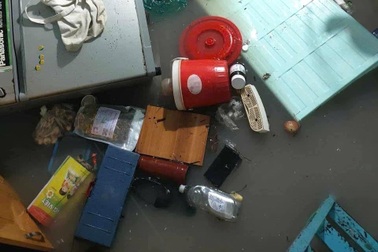Nhà dân ở Vũng Tàu, Đồng Nai ngập sâu sau mưa lớn