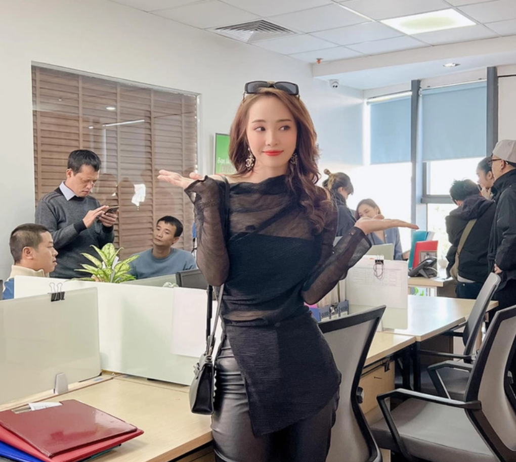 Đọ phong cách thời trang cá tính trên phim của mỹ nhân VTV - 21 Đọ phong cách thời trang cá tính trên phim của mỹ nhân VTV - 21