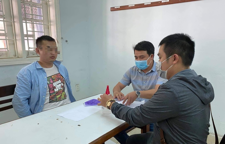 Vụ vali chứa thi thể trên sông Hàn: Nạn nhân là người Trung Quốc - 2 Vụ vali chứa thi thể trên sông Hàn: Nạn nhân là người Trung Quốc - 2