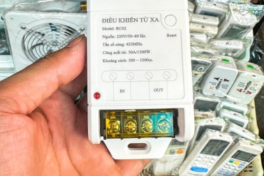 Nguồn gốc thiết bị "phá sóng" chìa khóa thông minh ô tô, xe máy ở Hà Nội?