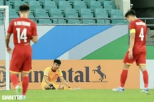 Sai lầm đáng tiếc của thủ môn Văn Toản khiến U23 Việt Nam bị thủng lưới
