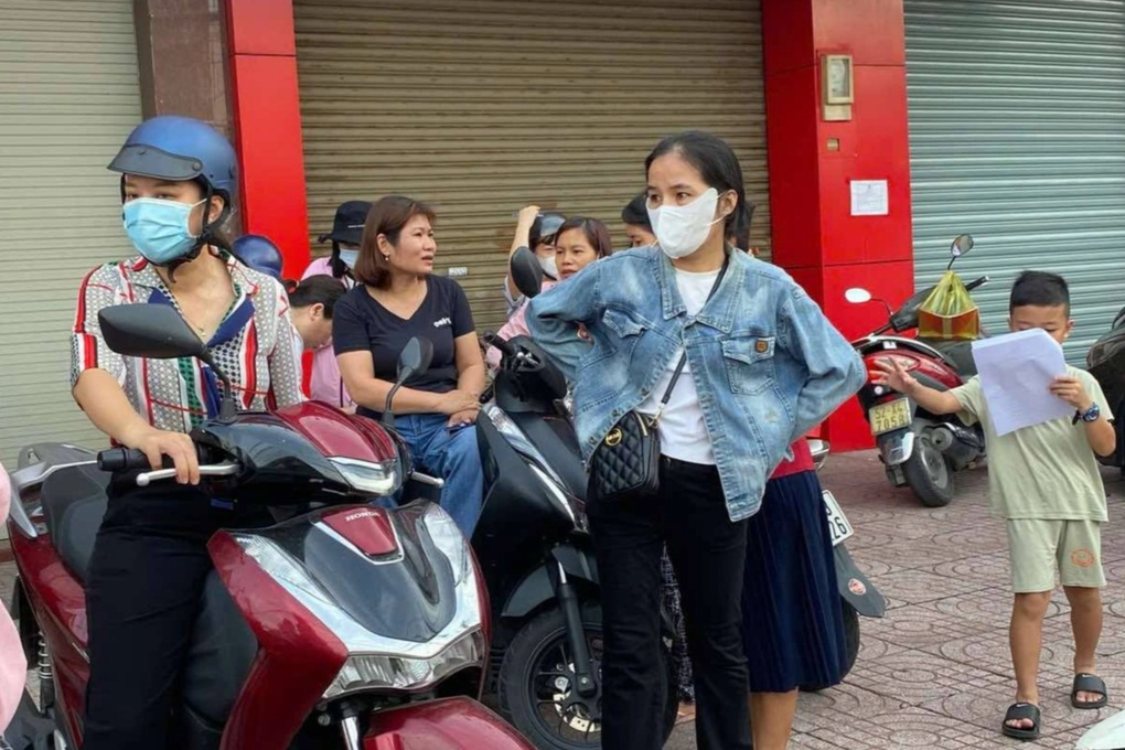 Trung tâm tiếng Anh ôm tiền tỷ của phụ huynh rồi đột ngột đóng cửa - 2 Trung tâm tiếng Anh ôm tiền tỷ của phụ huynh rồi đột ngột đóng cửa - 2