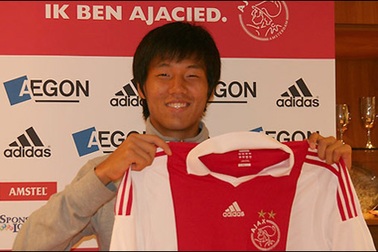 Teen Hàn Quốc vào CLB bóng đá danh tiếng Hà Lan