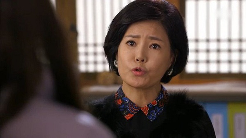 Nhờ nhà nội trông cháu, tôi ngã ngửa với lời nói quá quắt của mẹ chồng - 1